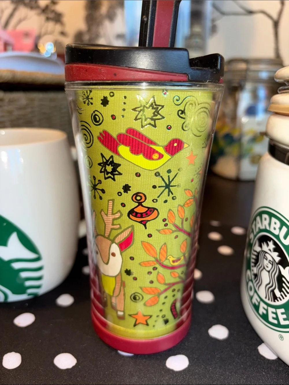 EUC STARBUCKS BUNDLE. One porcelain Canister, two Coffee cups and a kids to go c